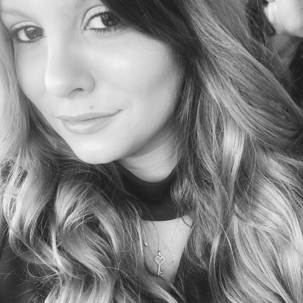 Meet your Posher, Tiffany